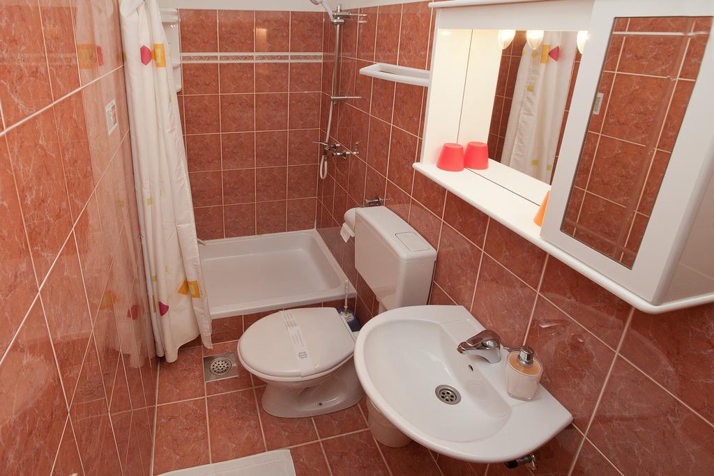 Pansion Maria Bed & Breakfast Zadar Exterior photo